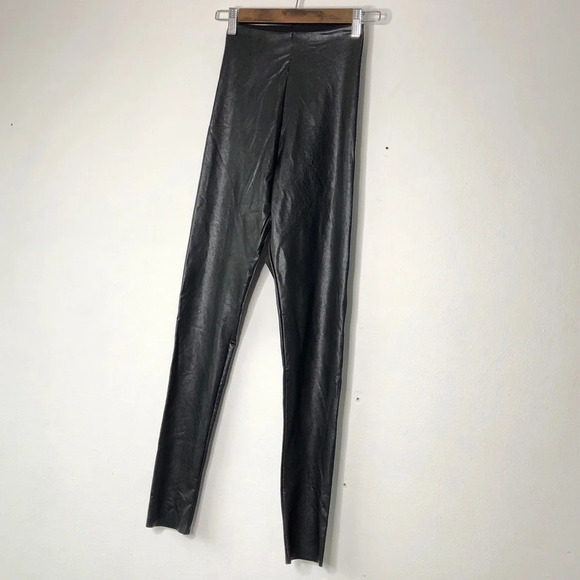 Commando Black Perfect Control Faux Vegan Leather Leggings Size S - Picture 11 of 12